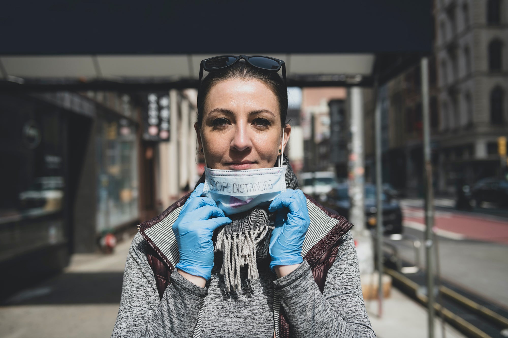 woman with mask social distancing