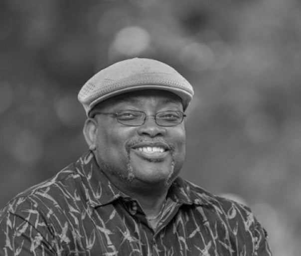 Dr B J Davis