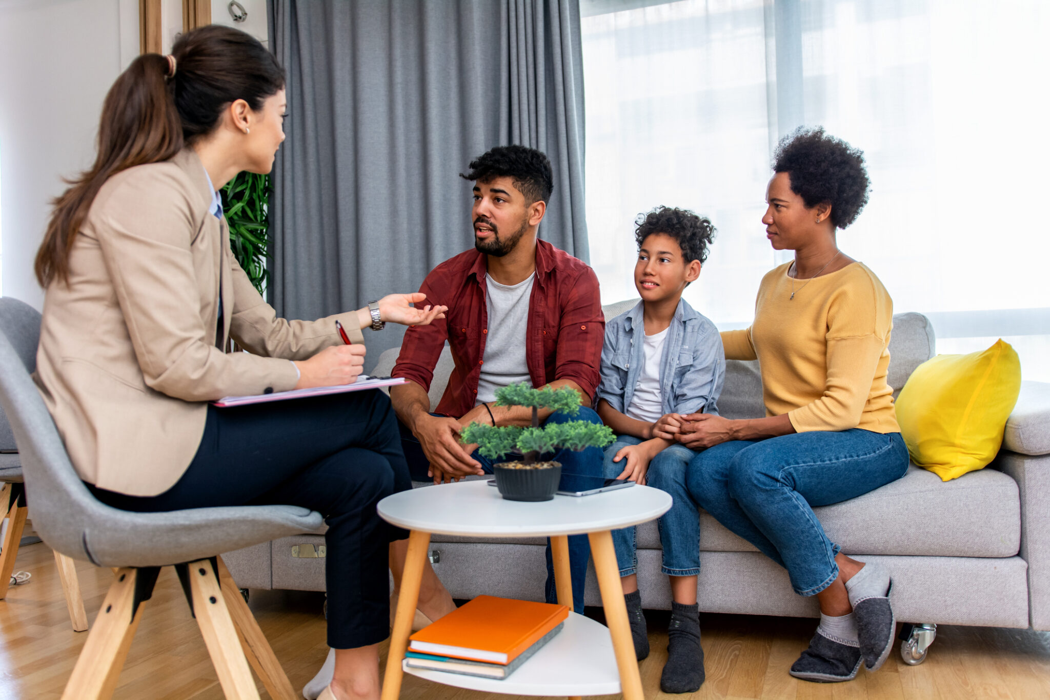 How to Build Rapport With Clients in Therapy | Alliant University