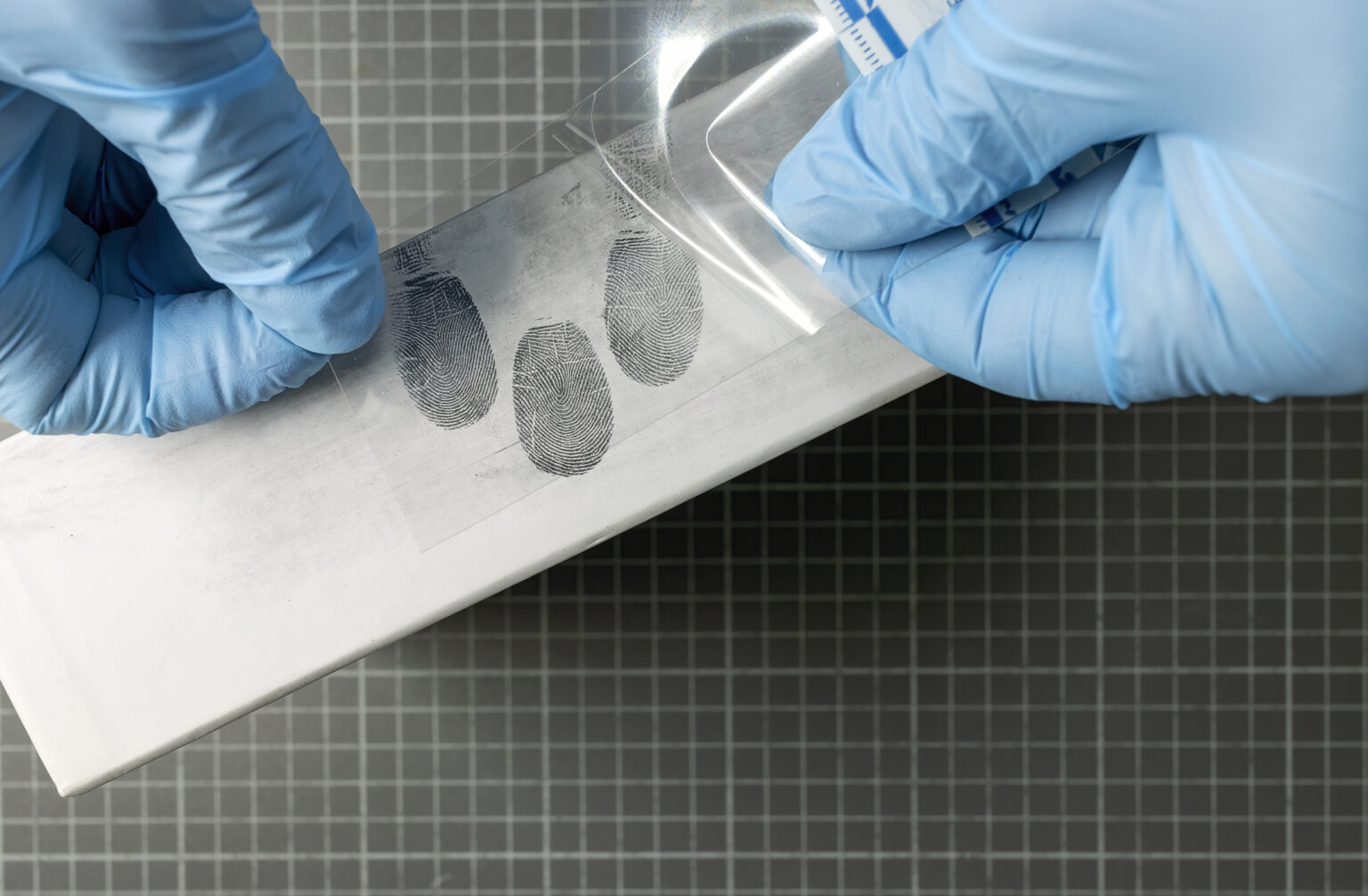 How to Become a Crime Scene Technician in 5 Steps