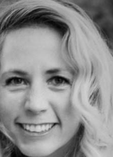 Headshot of Julia Miller