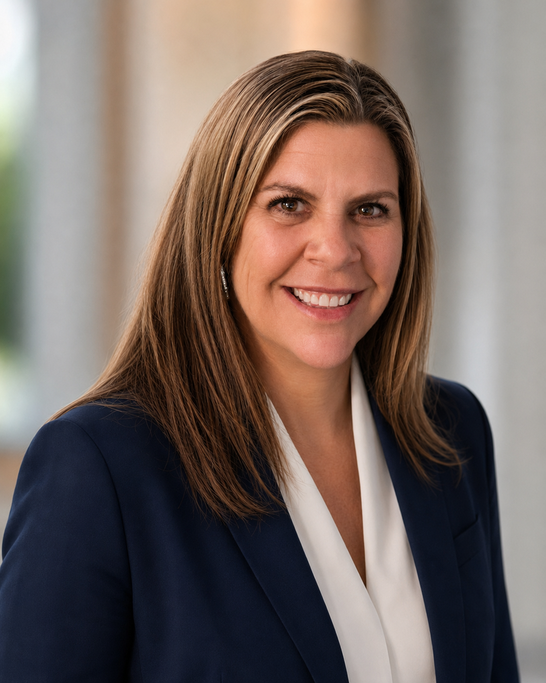 Headshot of Shawna Williamson