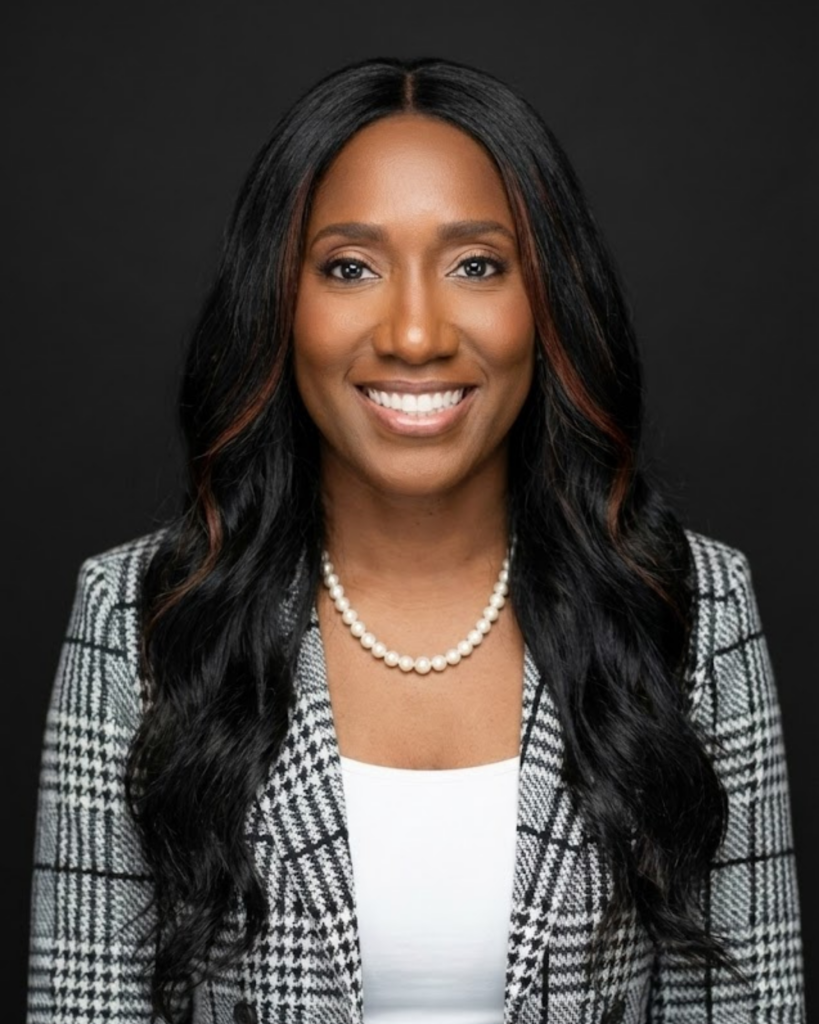 Headshot of Yinka Dallas