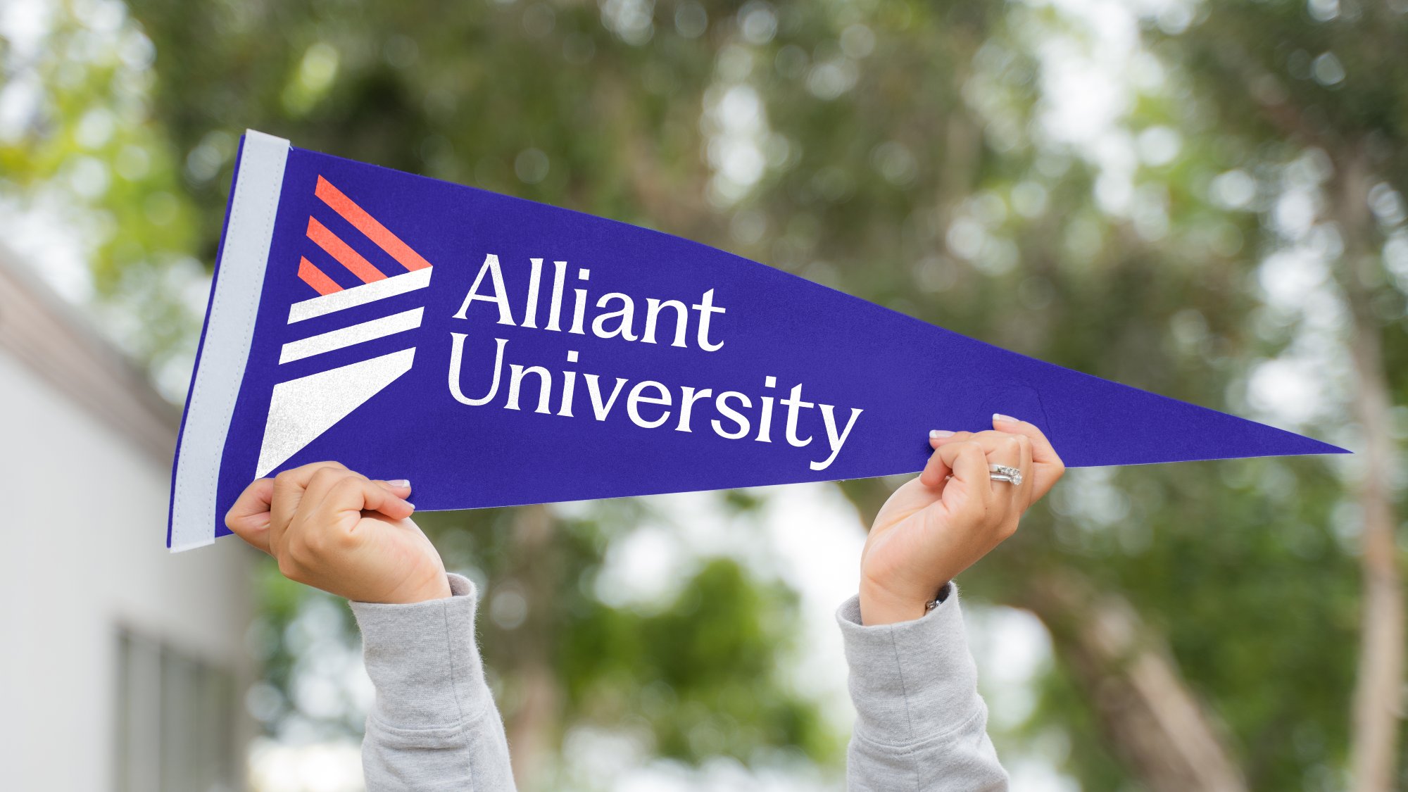 Pennant with Alliant University logo